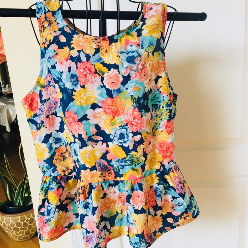 Blouse Floral Pendulum